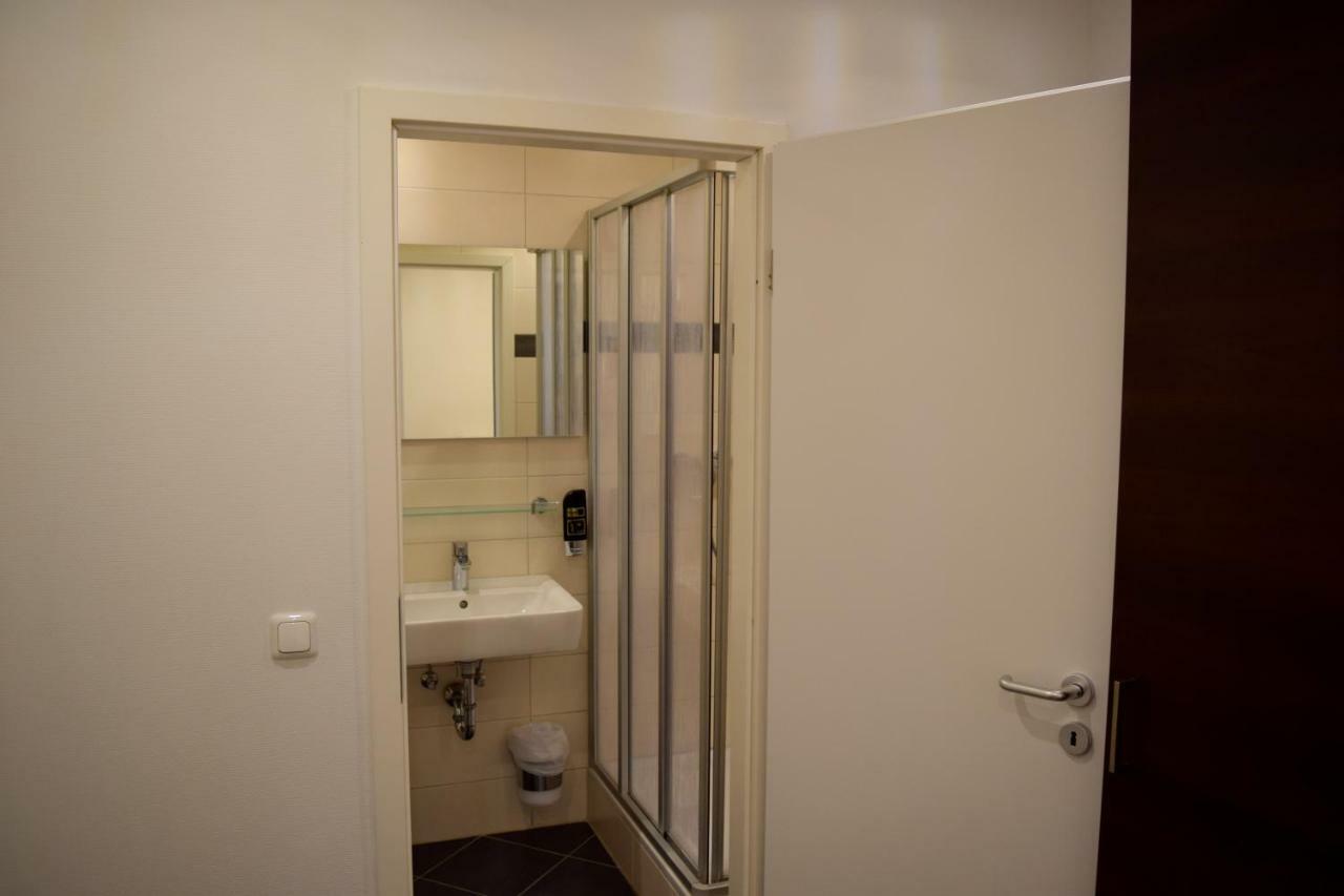 Trip Inn Budget Hotel Messe Frankfurt pe Main Exterior foto