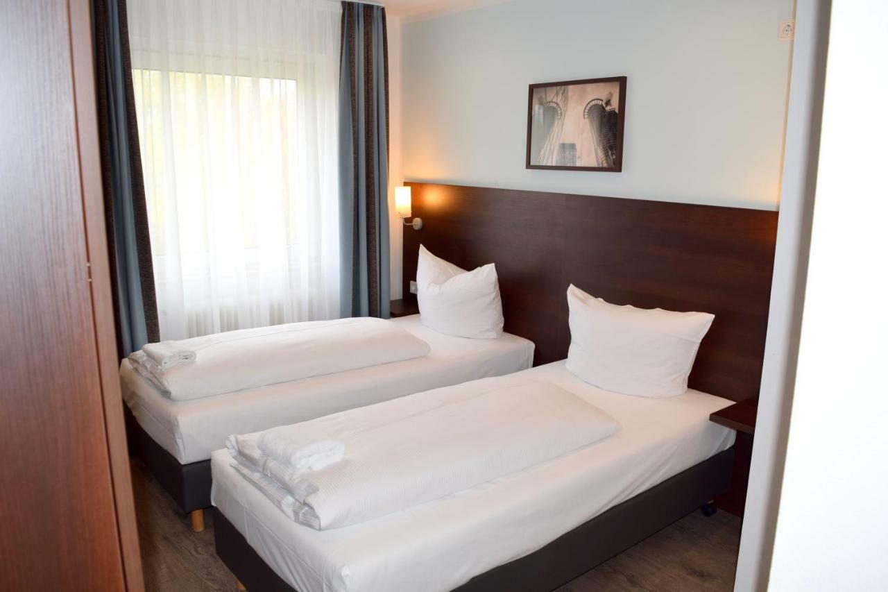 Trip Inn Budget Hotel Messe Frankfurt pe Main Exterior foto
